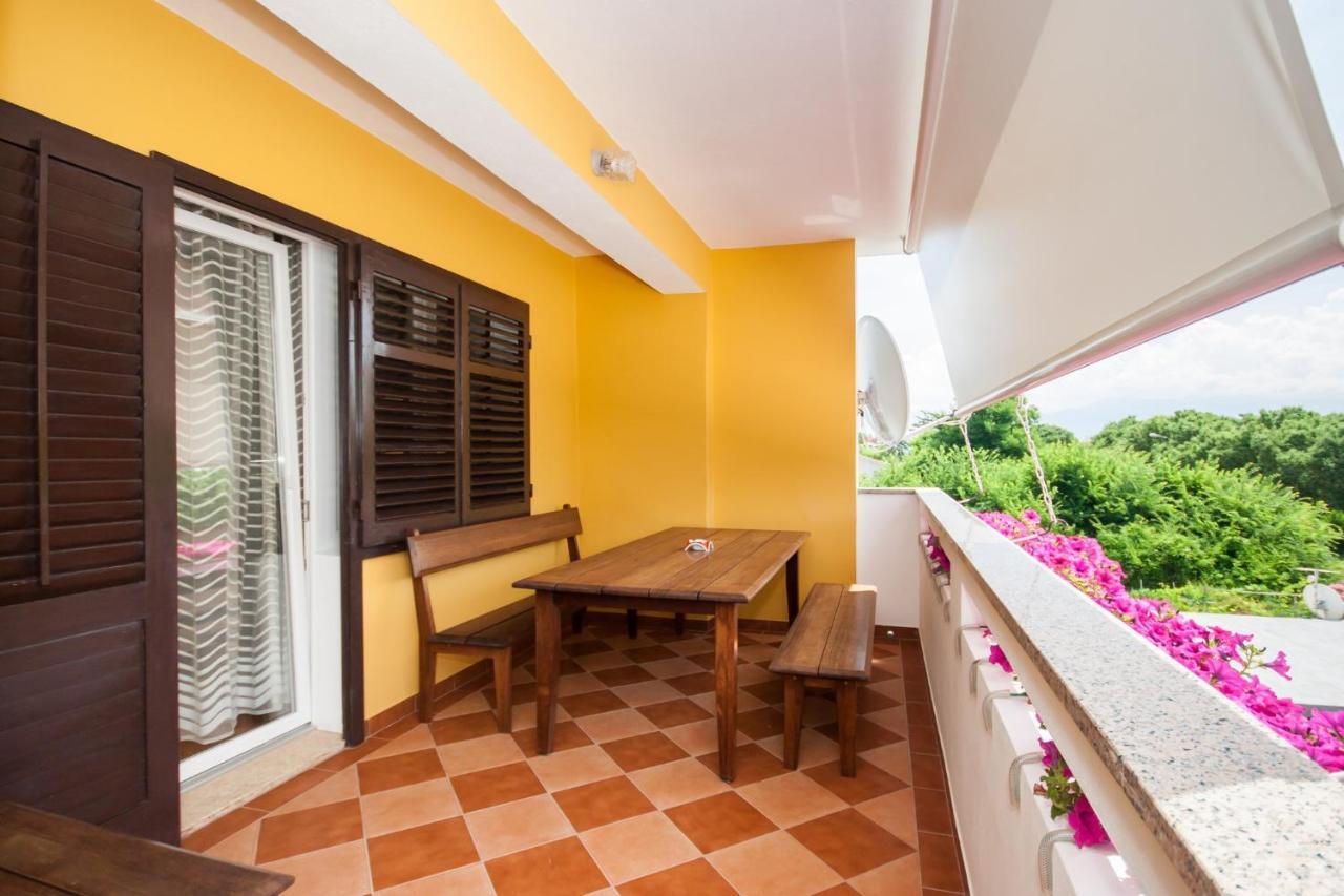 Apartments Surfinia Baška Zewnętrze zdjęcie